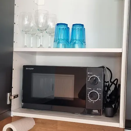 Federnest - Luxus-studio - Kingsize Boxspringbett - Home-office Mit Monitor Und Drucker - 11 Min Hbf Ντούισμπουργκ