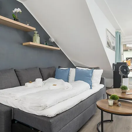 Federnest - Luxus-studio - Kingsize Boxspringbett - Home-office Mit Monitor Und Drucker - 11 Min Hbf דירה *