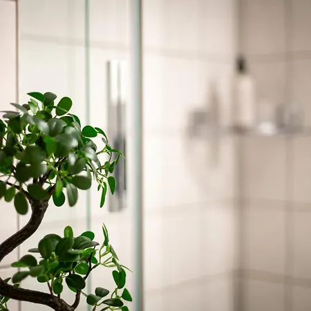 דירה Federnest - Luxus-studio - Kingsize Boxspringbett - Home-office Mit Monitor Und Drucker - 11 Min Hbf